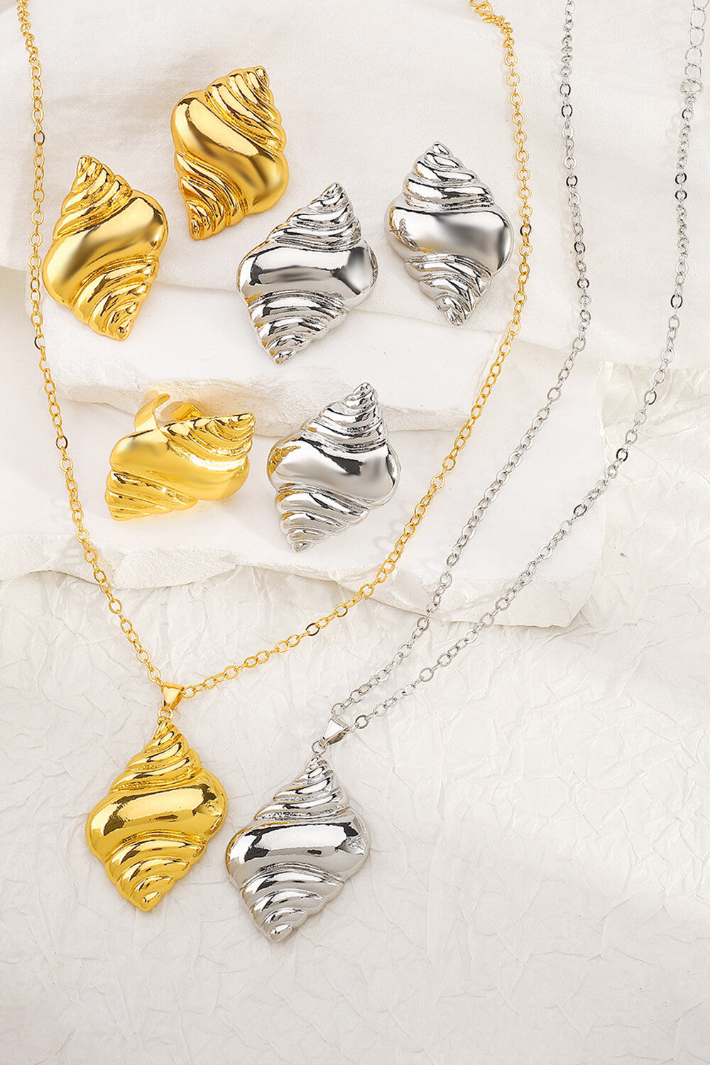 Alloy Conch Design Stud Earrings Rings Necklace Set