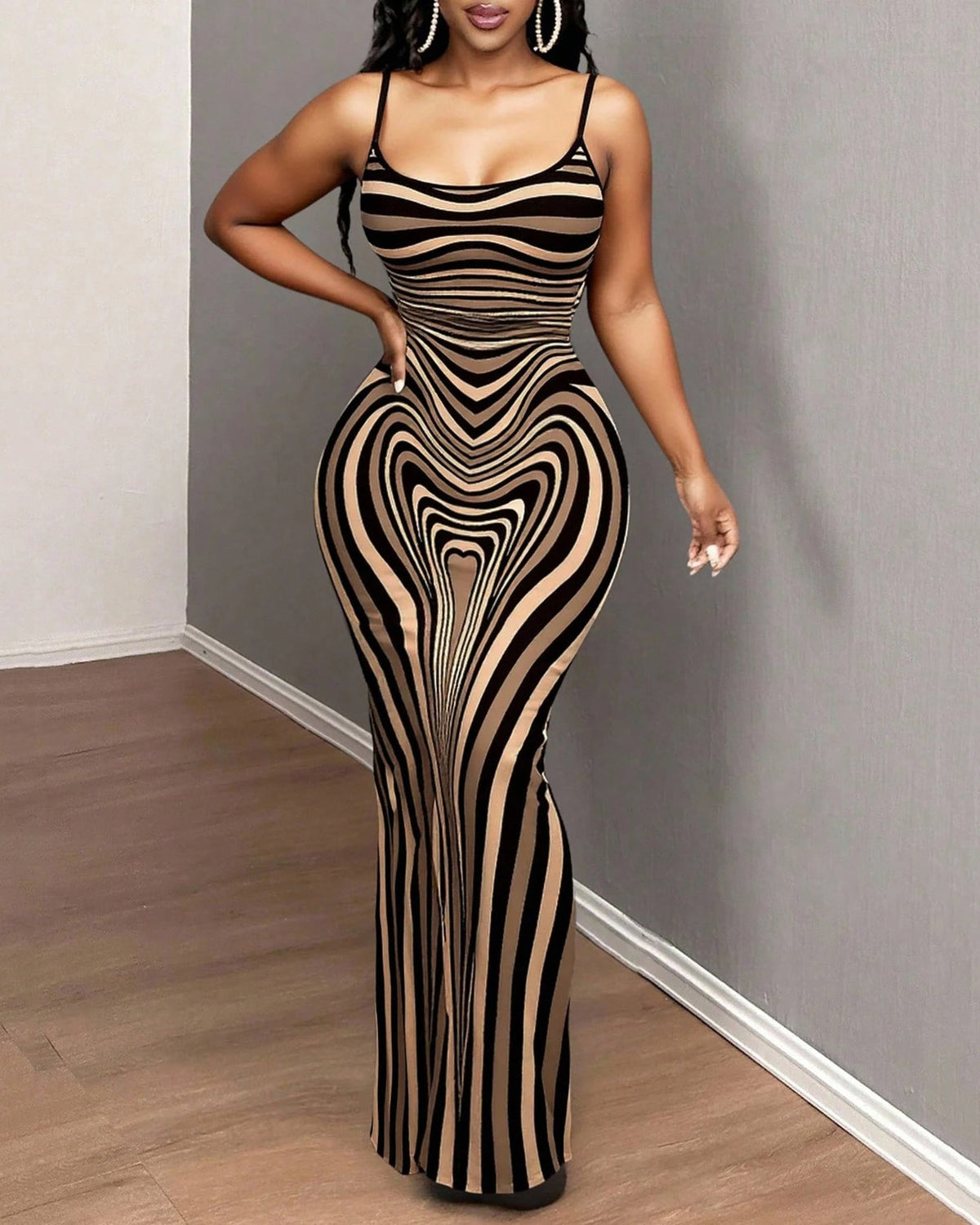 Sexy Color-blocked Wavy Stripes Print Spaghetti Strap Bodycon Maxi Dress